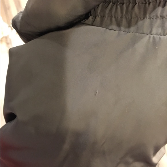 Gap vest 🎉🎉🎉 sold 🎉🎉 - Picture 5 of 6